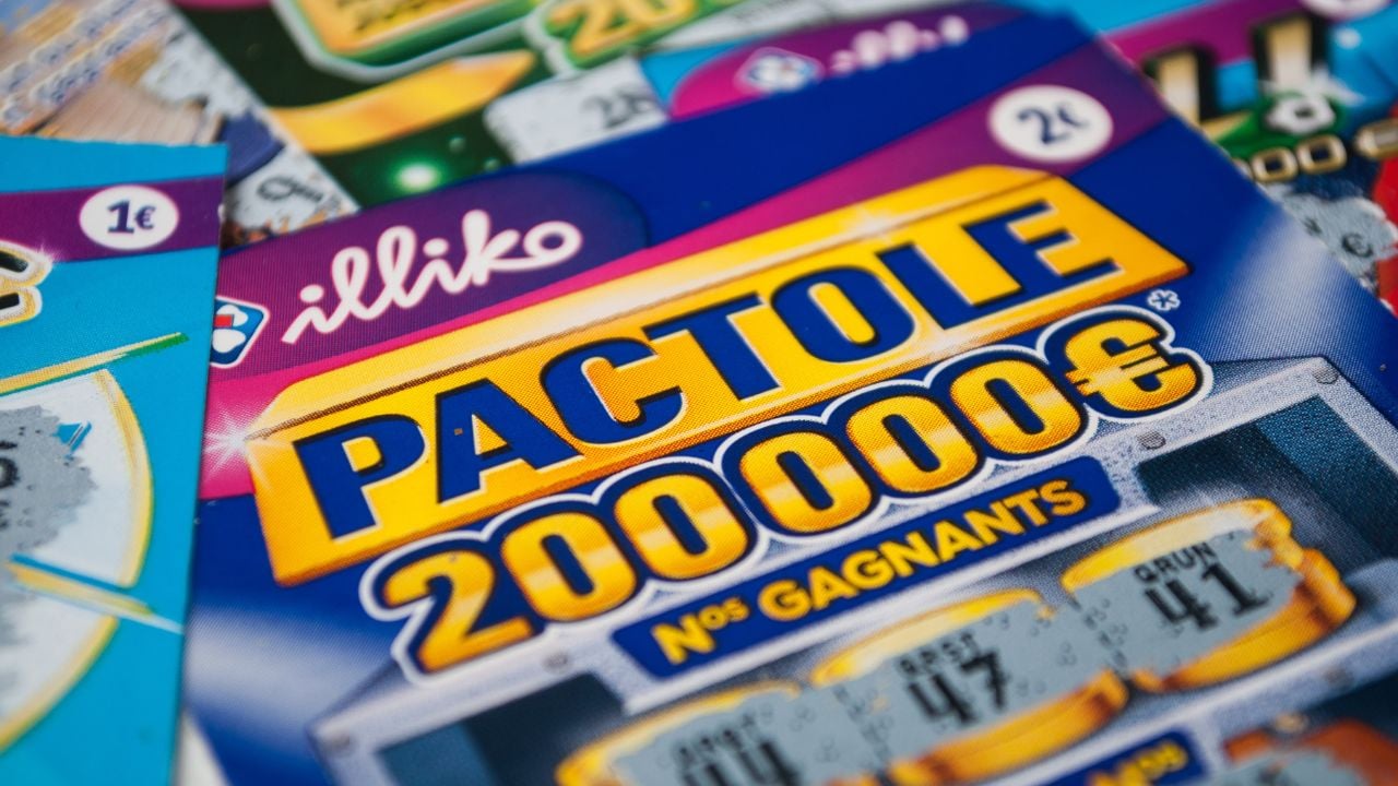 jeu fdl en gros plan a gratter