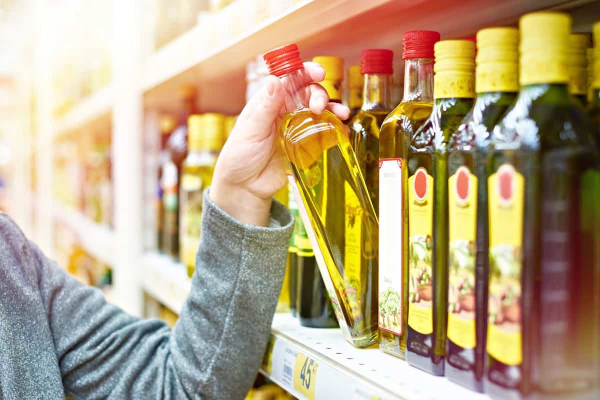 Voici-les-huiles-dolive-a-ne-surtout-pas-utiliser-elles-sont-mauvaises-pour-la-sante-dapres-60-Millions-de-Consommateurs