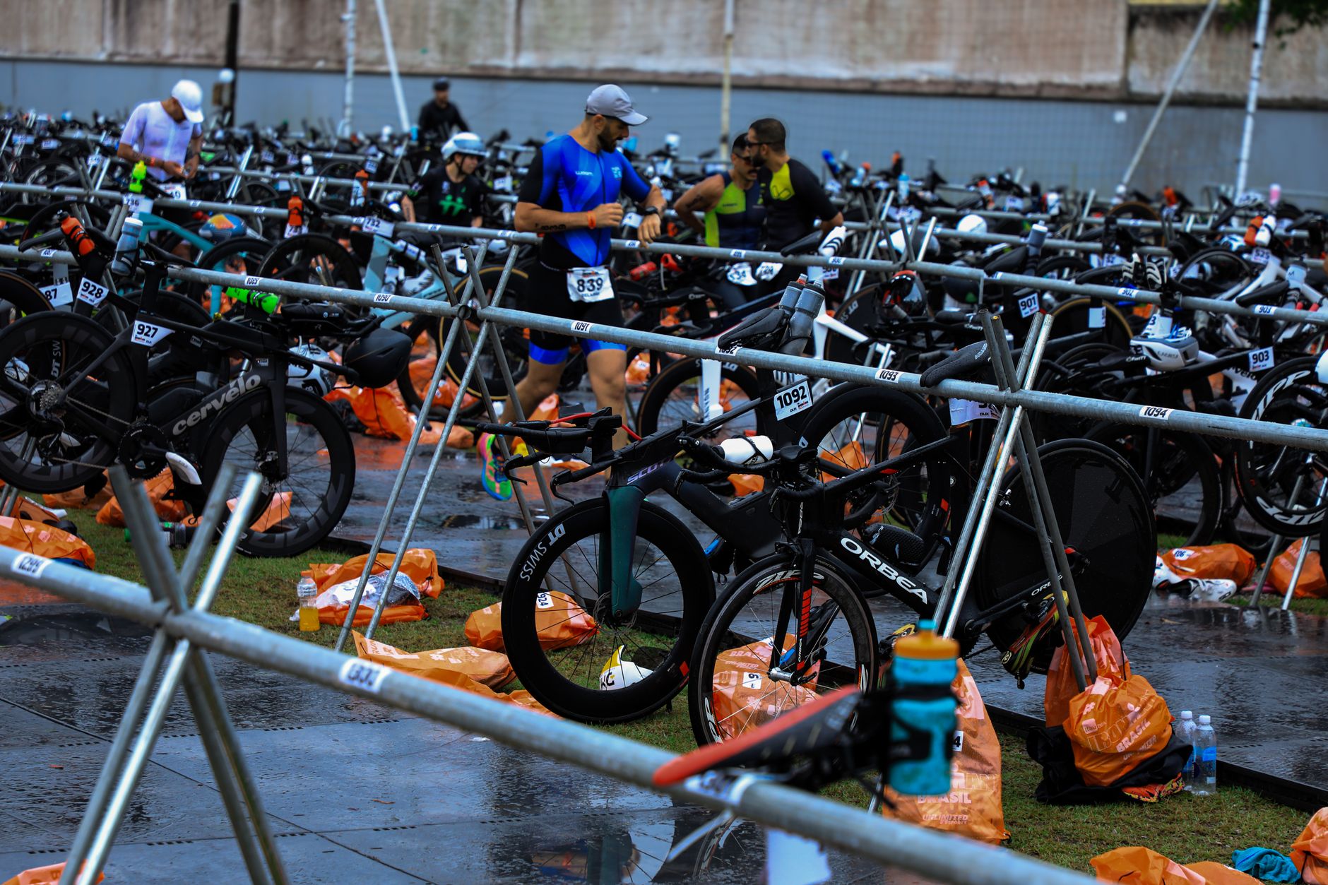 Transition T2 triathlon chaussure ASICS Noosa Tri laçage élastique